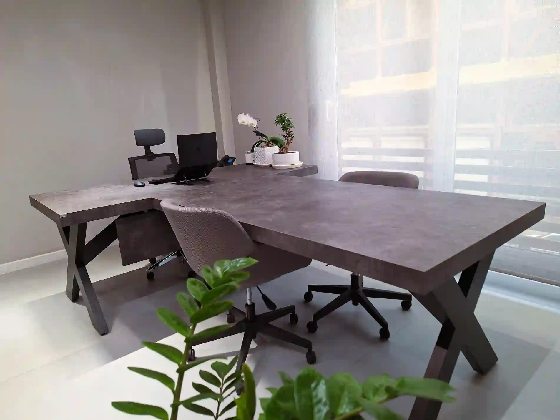 (Exon information technology company) شرکت فناوری اطلاعات اکسون